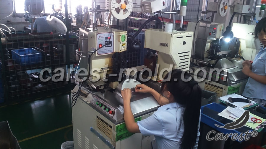 Automatic Cable Crimp Mount Machine